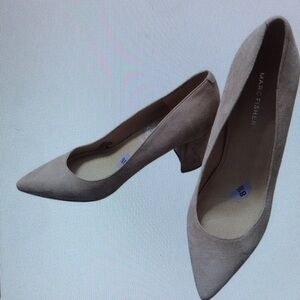 CLAIRE Womens Blush Suede Pointed Toe Block Heel Pumps